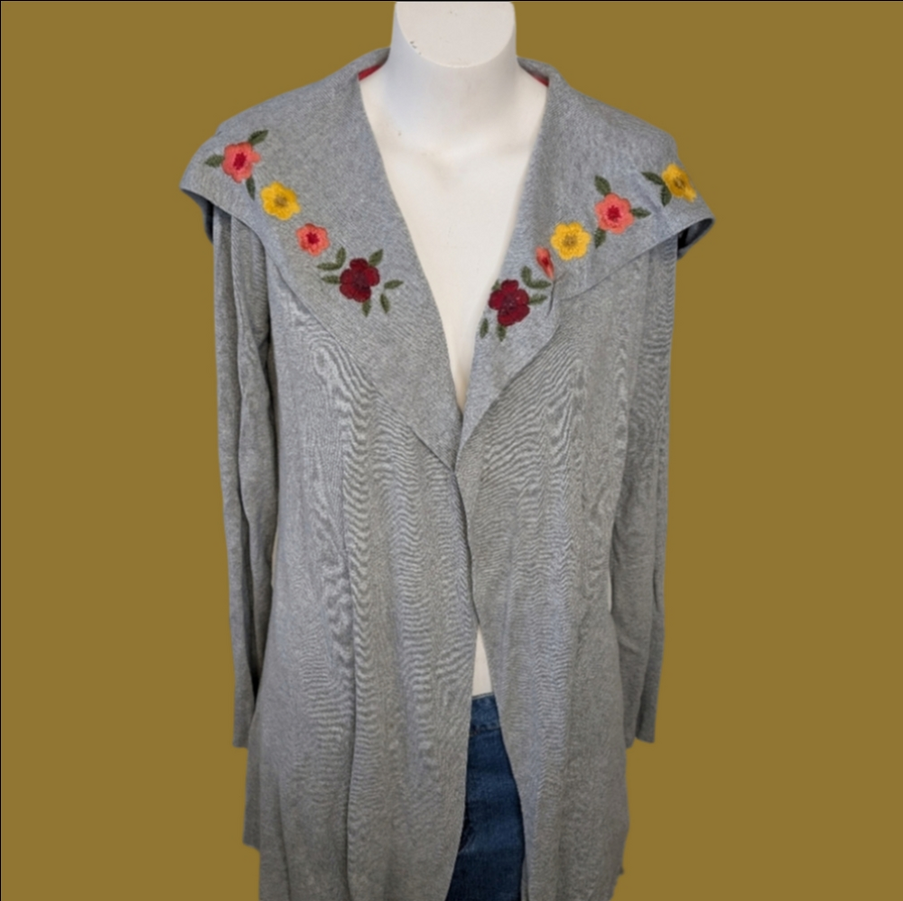 Cardigan Knit Gray Sweater Light Weight Open Front With Embroidery NWT